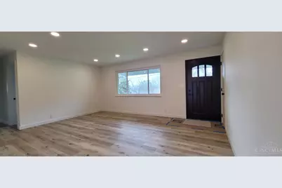 969 Robin Hill Drive, New Richmond, OH 45157 - Photo 9