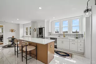 740 N Fred Shuttlesworth Cir, Cincinnati, OH 45229 - Photo 11