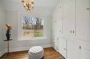 740 N Fred Shuttlesworth Cir, Cincinnati, OH 45229 - Photo 21