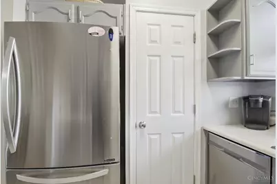 2450 Doeview Court, Cincinnati, OH 45230 - Photo 9