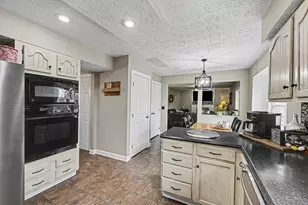 10200 Wright Brothers Ct, Washington Twp, OH 45458 - Photo 9