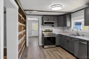 8225 W Prospect Rd, Washington Twp, OH 45133 - Photo 13