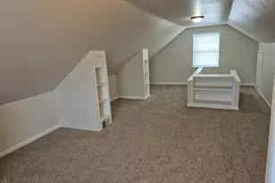 2736 Barthas Pl, Colerain Township, OH 45239 - Photo 15