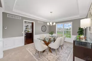 7556 Foxchase Dr, West Chester, OH 45069 - Photo 9