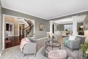 7556 Foxchase Dr, West Chester, OH 45069 - Photo 7