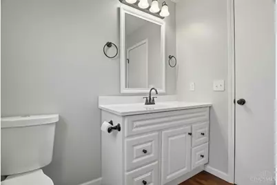 7225 Lesourdsville West Chester Road, West Chester, OH 45069 - Photo 37