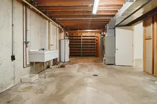 7225 Lesourdsville West Chester Rd, West Chester, OH 45069 - Photo 47