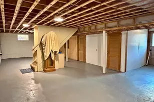 8442 Wuest Rd, Colerain Township, OH 45247 - Photo 17