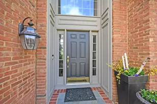 7721 Pine Isle Ct, Newtown, OH 45244 - Photo 3