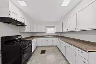 1954 Maple Ave, Norwood, OH 45212 - Photo 13