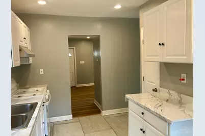 1613 Wyoming Avenue, Cincinnati, OH 45205 - Photo 5