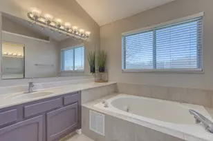 2483 Carriagegate Ln, Deerfield Township, OH 45039 - Photo 23