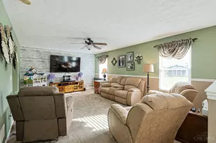 33 Heron Dr, Pierce Township, OH 45102 - Photo 9