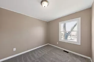 9952 Capstan Dr, Colerain Township, OH 45251 - Photo 17