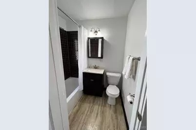 1802 Lawn Ave, Cincinnati, OH 45237 - Photo 13