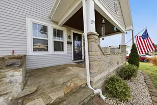 200 N High St, Pleasant Township, OH 45121 - Photo 5