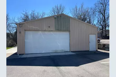 3301 Camvic Terrace, Cheviot, OH 45211 - Photo 3