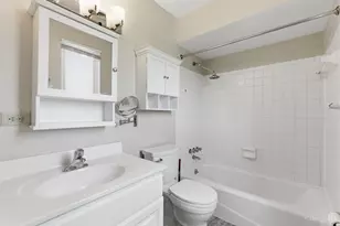 3825 Petoskey Ave, Mariemont, OH 45227 - Photo 17