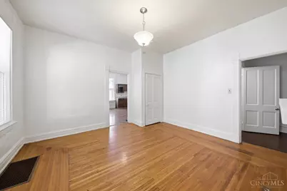 1044 Rosemont Avenue, Cincinnati, OH 45205 - Photo 15