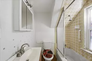 1044 Rosemont Ave, Cincinnati, OH 45205 - Photo 9