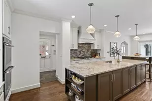 1002 Richwood Cir, Cincinnati, OH 45208 - Photo 17