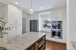 1002 Richwood Cir, Cincinnati, OH 45208 - Photo 19