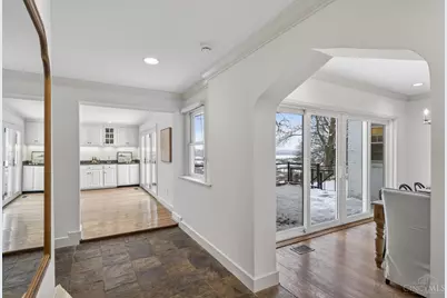 1002 Richwood Circle, Cincinnati, OH 45208 - Photo 29