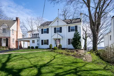 1002 Richwood Circle, Cincinnati, OH 45208 - Photo 3