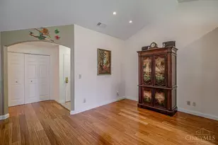 6338 Eagles Lake Dr, Cincinnati, OH 45248 - Photo 17