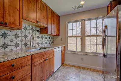 6338 Eagles Lake Drive, Cincinnati, OH 45248 - Photo 13