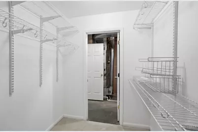 2469 Walnutview Court, Cincinnati, OH 45230 - Photo 73