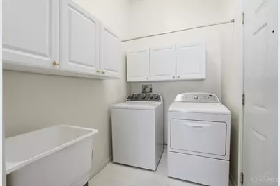 2469 Walnutview Court, Cincinnati, OH 45230 - Photo 25