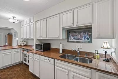 3540 Forestoak Court, Cincinnati, OH 45208 - Photo 11