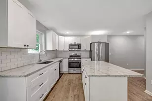 5143 Camargo Rd, Cincinnati, OH 45227 - Photo 5