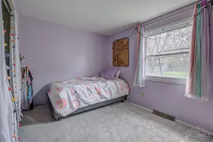 7527 Red Robin St, Franklin Township, OH 45005 - Photo 13