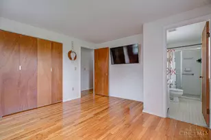 7527 Red Robin St, Franklin Township, OH 45005 - Photo 15