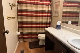 5801 Patrick Henry Dr, Miami Township, OH 45150 - Photo 9