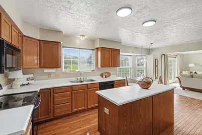 1543 Woodbridge Court, Forest Park, OH 45240 - Photo 11