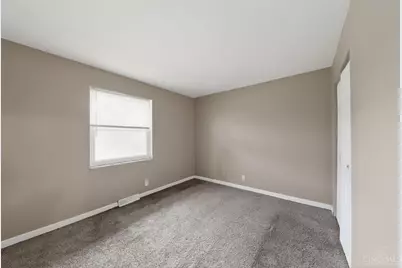 7943 Glenorchard Drive, Cincinnati, OH 45237 - Photo 17