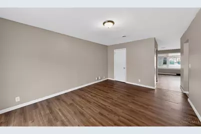 7943 Glenorchard Drive, Cincinnati, OH 45237 - Photo 7