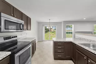 98 Bannock Dr, Hamilton Township, OH 45039 - Photo 13