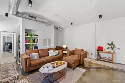 5 W Twelfth Street #1, Cincinnati, OH 45202 - Photo 11