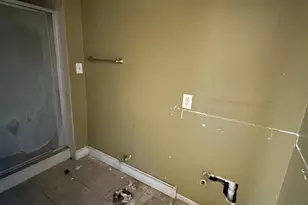 2317 Symmes St, Cincinnati, OH 45206 - Photo 13