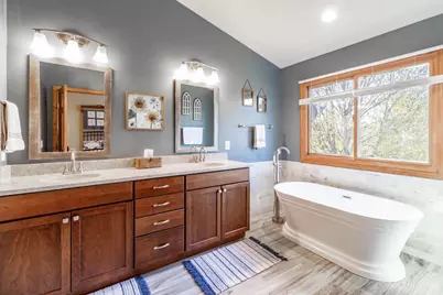 6876 Stonehedge Circle, Goshen, OH 45140 - Photo 33