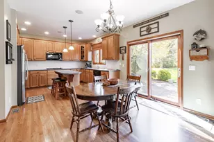 6876 Stonehedge Cir, Goshen, OH 45140 - Photo 11