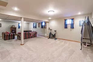 6876 Stonehedge Cir, Goshen, OH 45140 - Photo 35