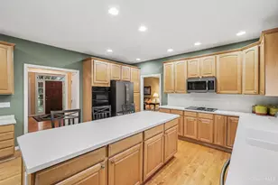 1426 Miami Lake Dr, Miami Township, OH 45140 - Photo 9