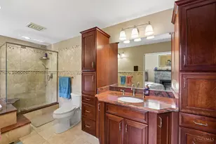 1681 Van Blaricum Rd, Green Township, OH 45233 - Photo 11