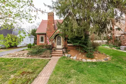 5049 W Eastwood Circle, Cincinnati, OH 45227 - Photo 1