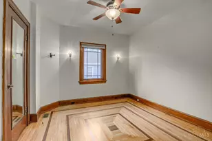 5049 W Eastwood Cir, Cincinnati, OH 45227 - Photo 15